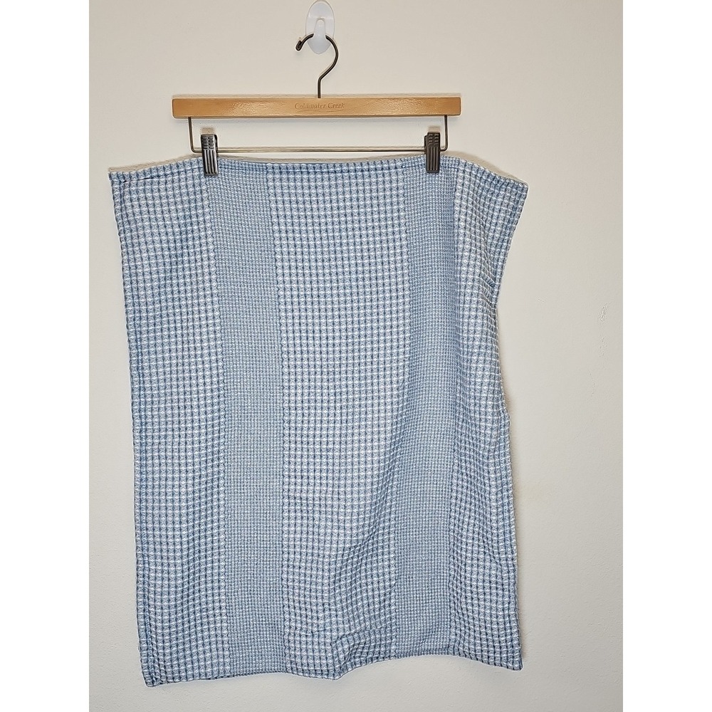 Koolaburra by UGG 2 Sham Pillowcase Blue Textured Zipper Closure 27 x 20.5